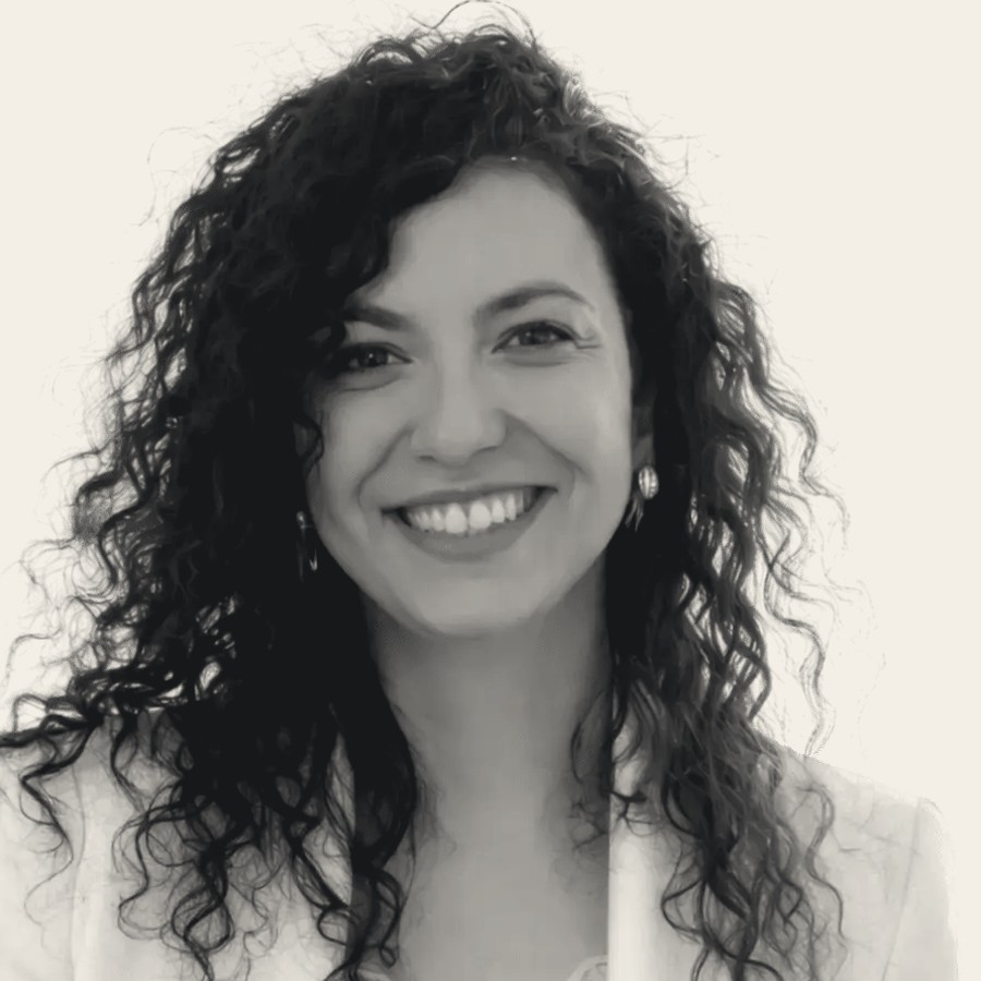 Nadia Mohamed, Software Engineer e specialista SEO e GEO di Nitida